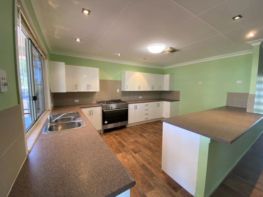 14 Teal Street, Longreach QLD 4730, Longreach - Thumbnail 5