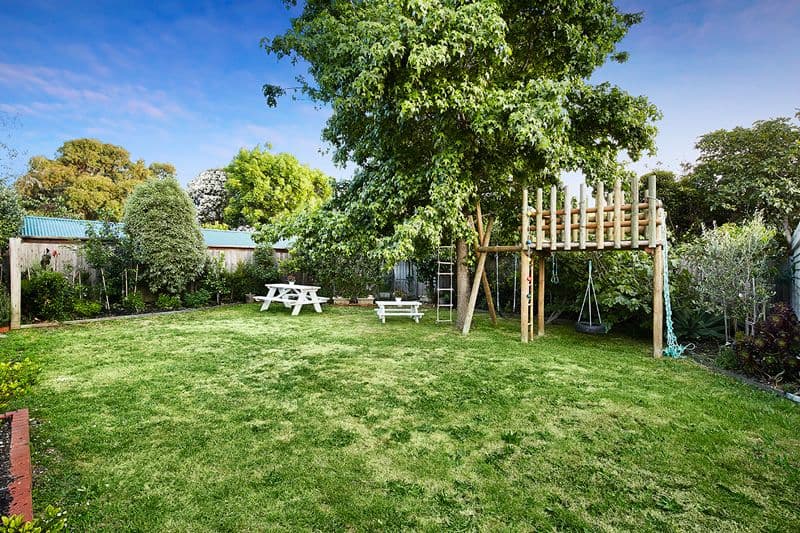 6 Brenda Avenue, Mount Waverley VIC 3149, Mount Waverley - Thumbnail 6