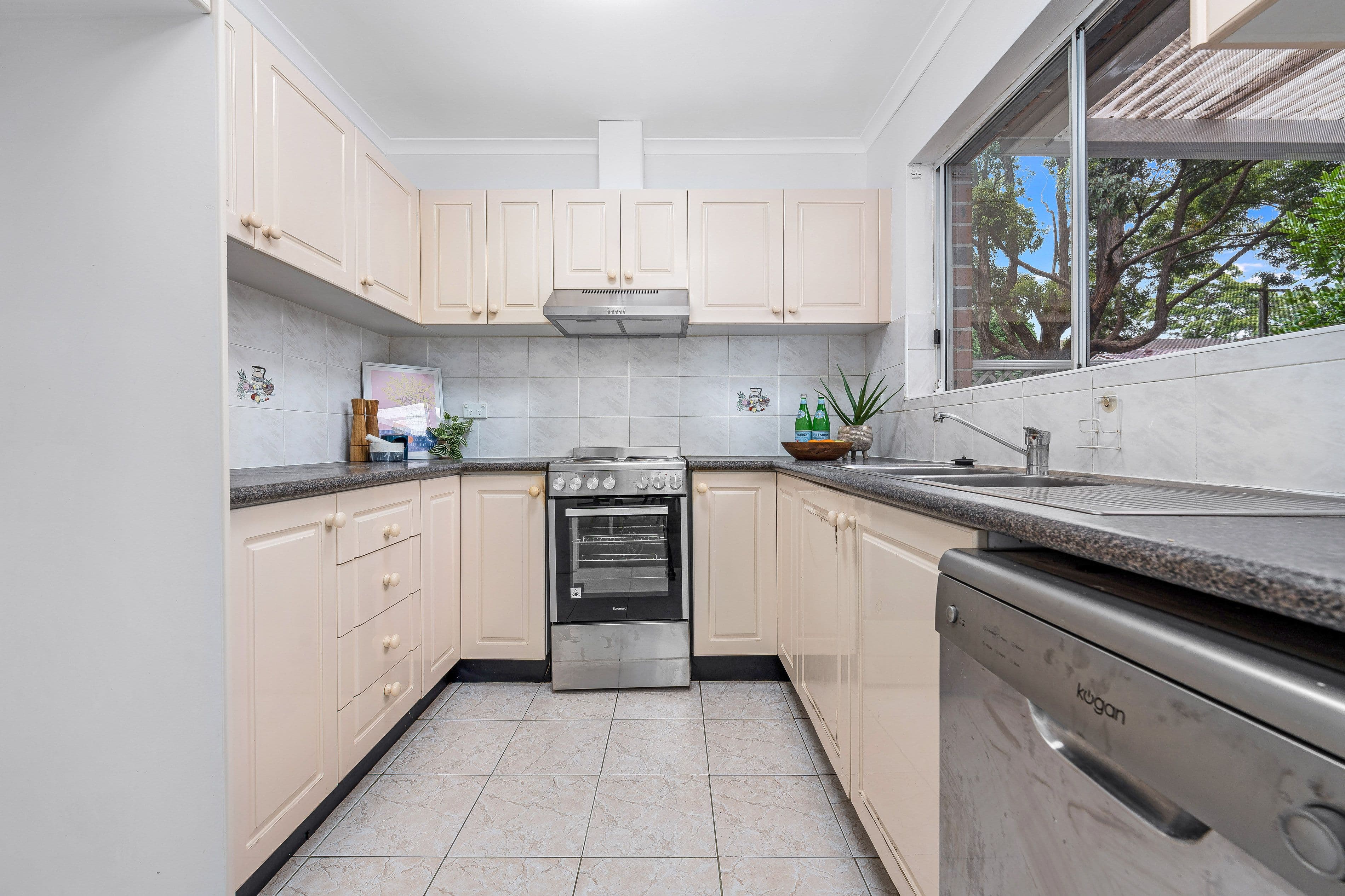 3 Victoria Avenue, Penshurst NSW 2222, Penshurst - Thumbnail 3