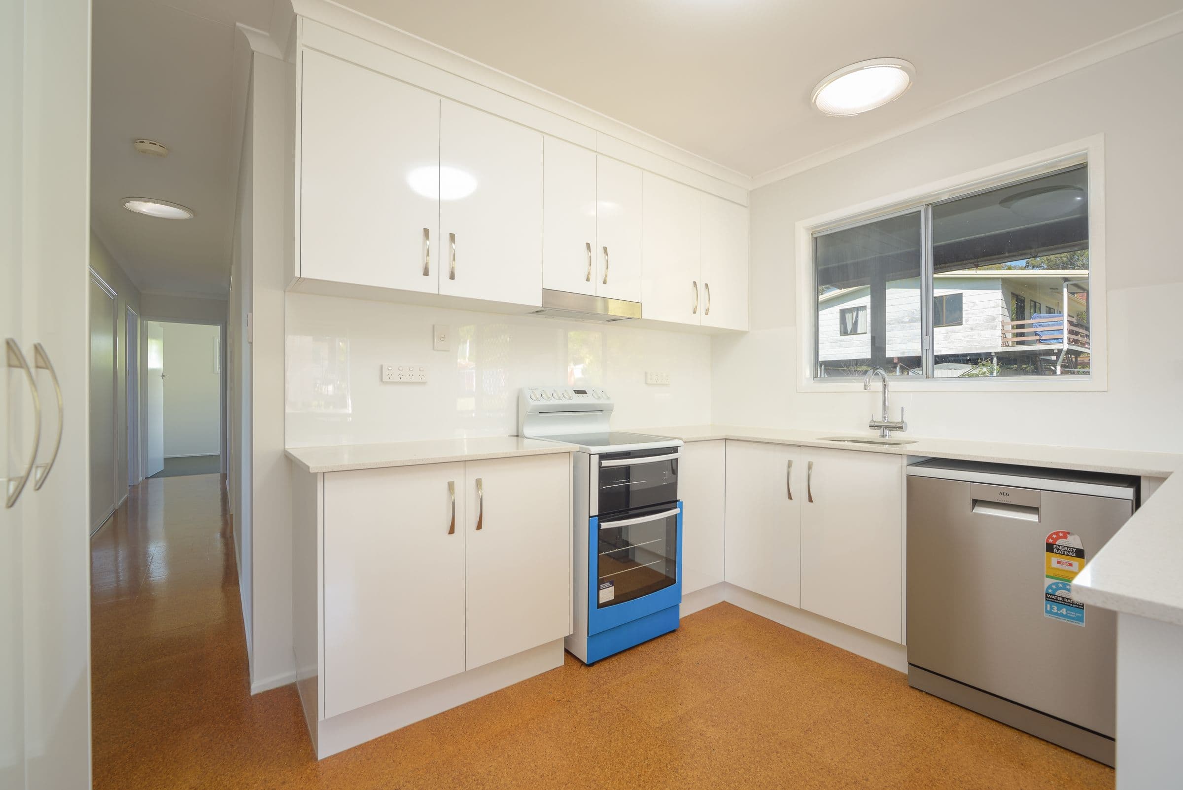 29 Hibiscus Avenue, Kin Kora QLD 4680, Kin Kora - Thumbnail 4