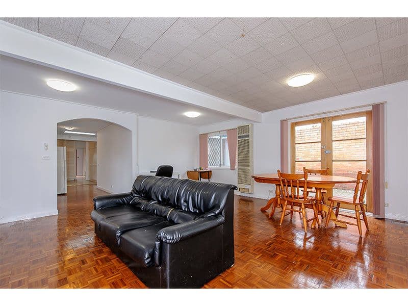 102 Nelson Road, BOX HILL NORTH VIC 3129, Box Hill North - Thumbnail 5