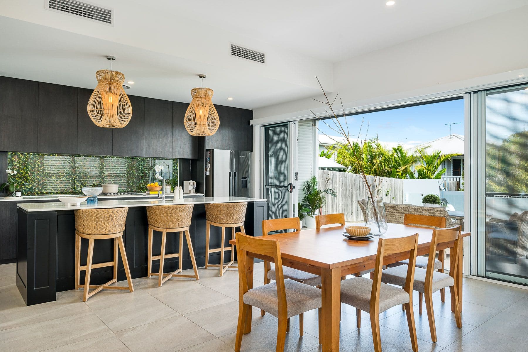73 Real Avenue, Norman Park QLD 4170, Norman Park - Thumbnail 5