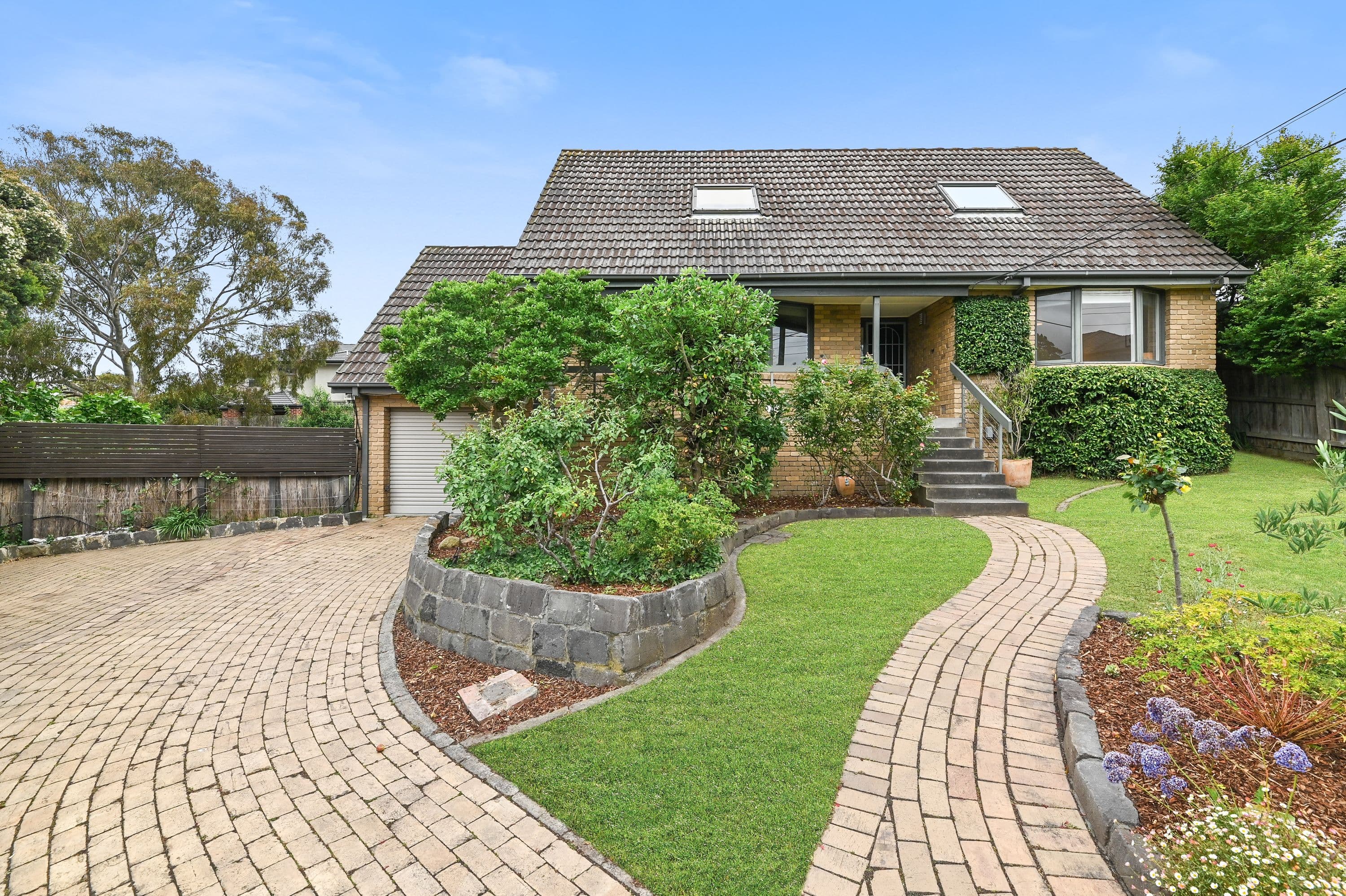 4 Newbury Court, Ashwood VIC 3147, Ashwood - Image 1