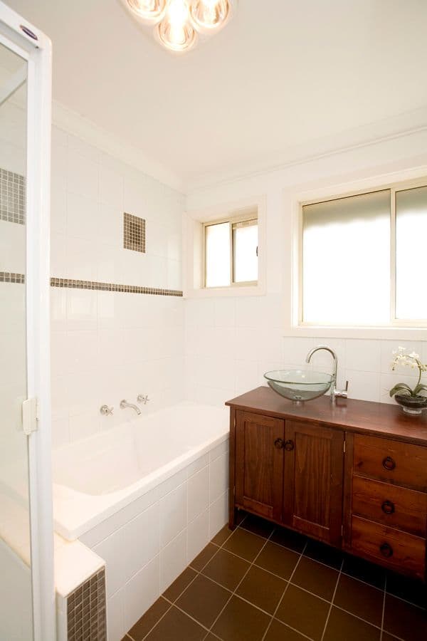 6 Gilbert Court, MOUNT WAVERLEY VIC 3149, Mount Waverley - Thumbnail 4