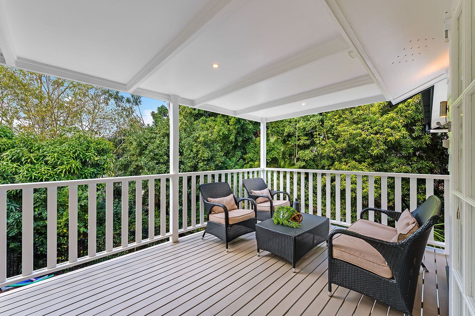 11 Aberfeldy Street, Kenmore QLD 4069, Kenmore - Thumbnail 6