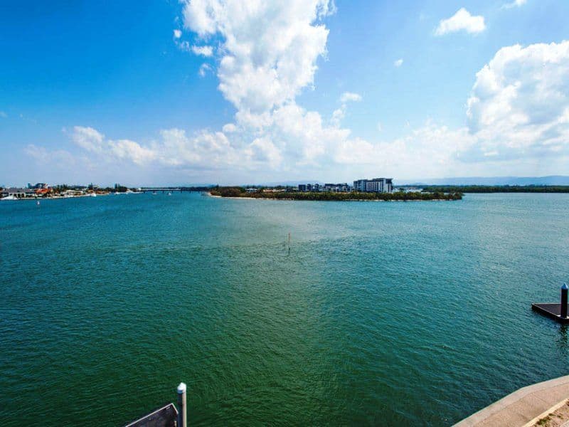 26 Hampton Court, SOVEREIGN ISLANDS QLD 4216, Sovereign Islands - Thumbnail 5