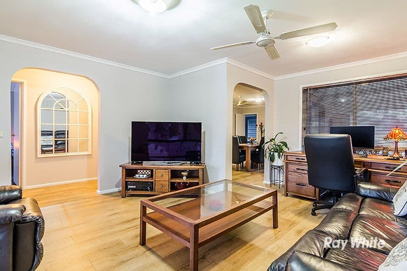 23 Marnie Drive, Cranbourne West VIC 3977, Cranbourne West - Thumbnail 2