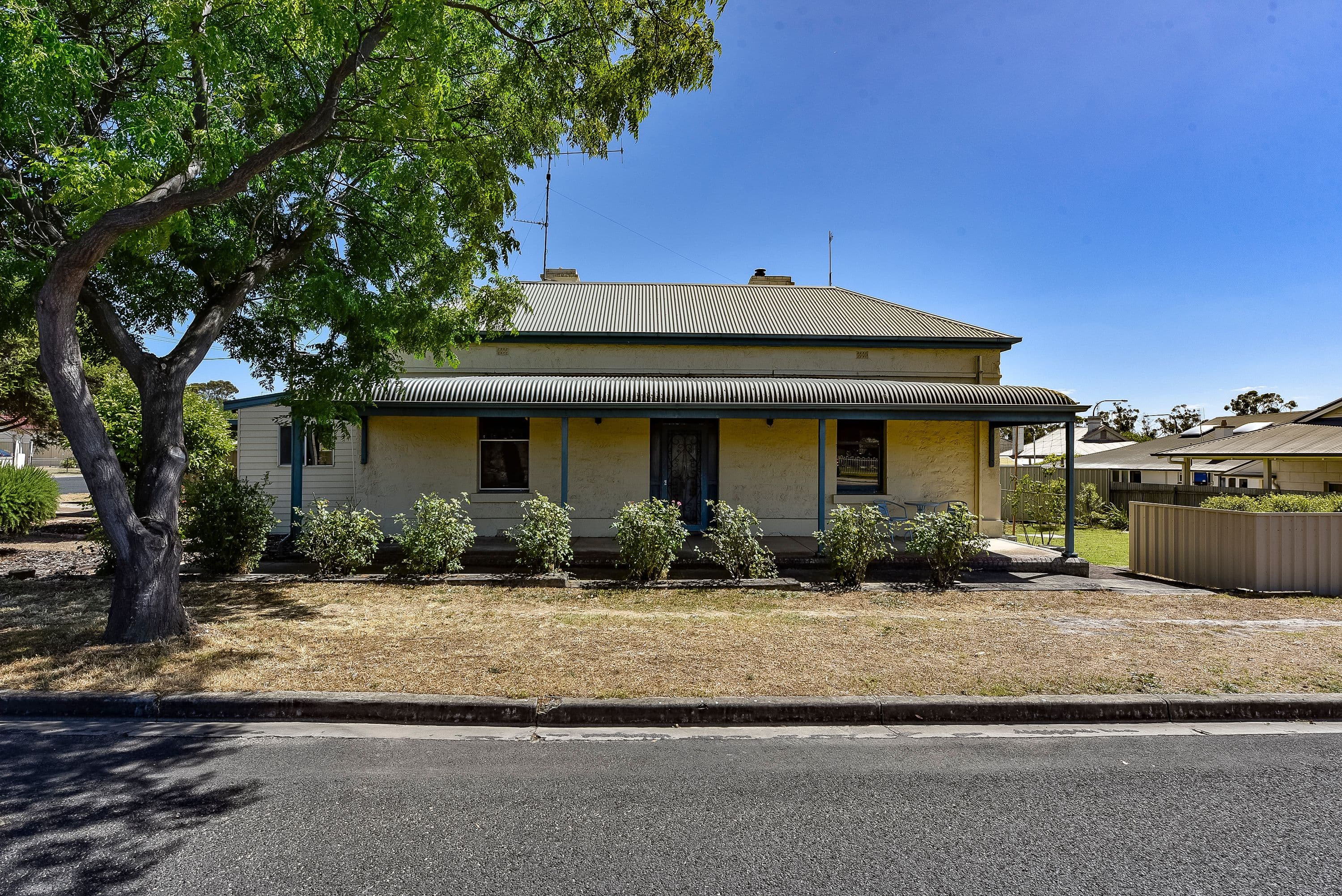 21 Crocker Street, Bordertown SA 5268, Bordertown - Image 1