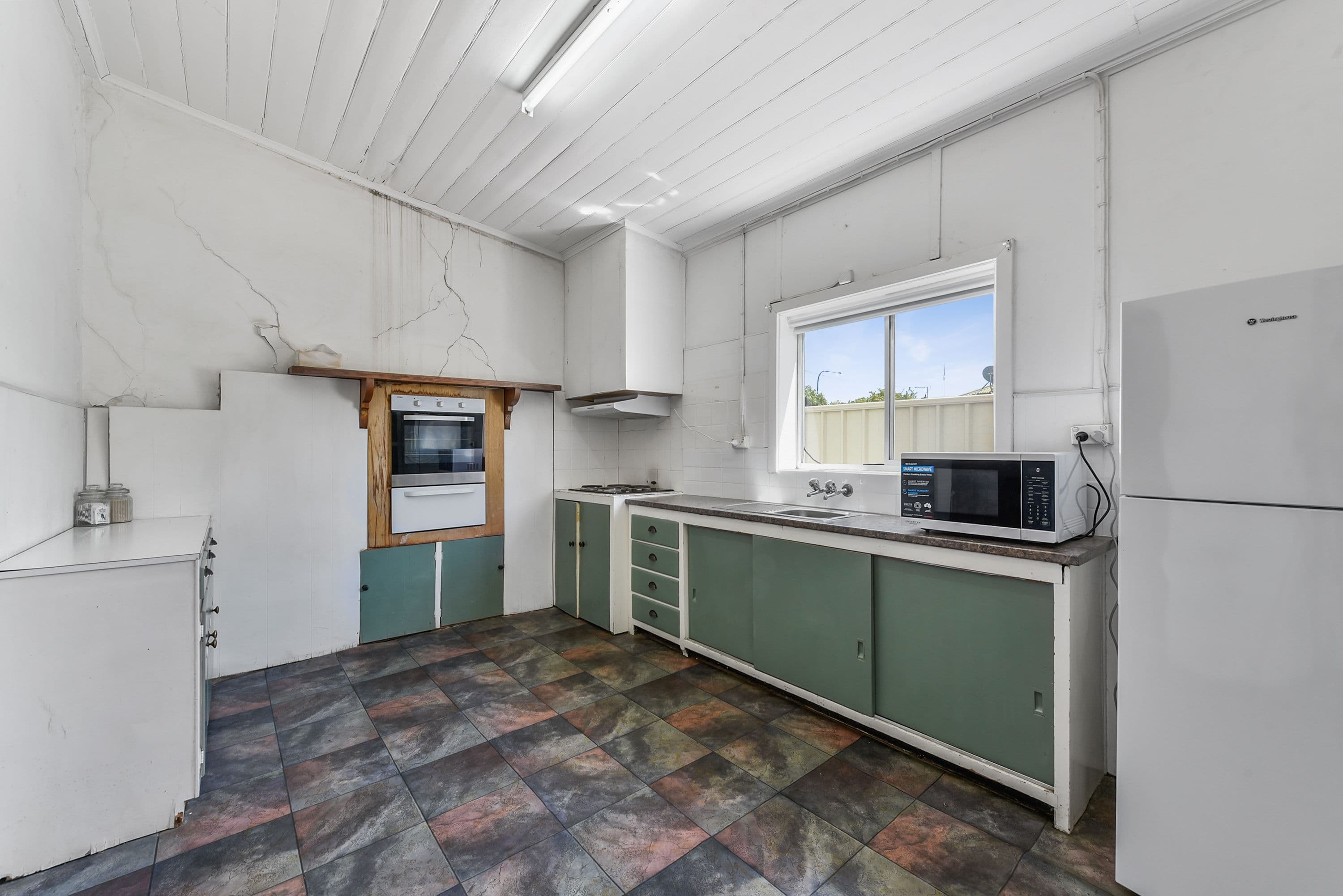 21 Crocker Street, Bordertown SA 5268, Bordertown - Thumbnail 6