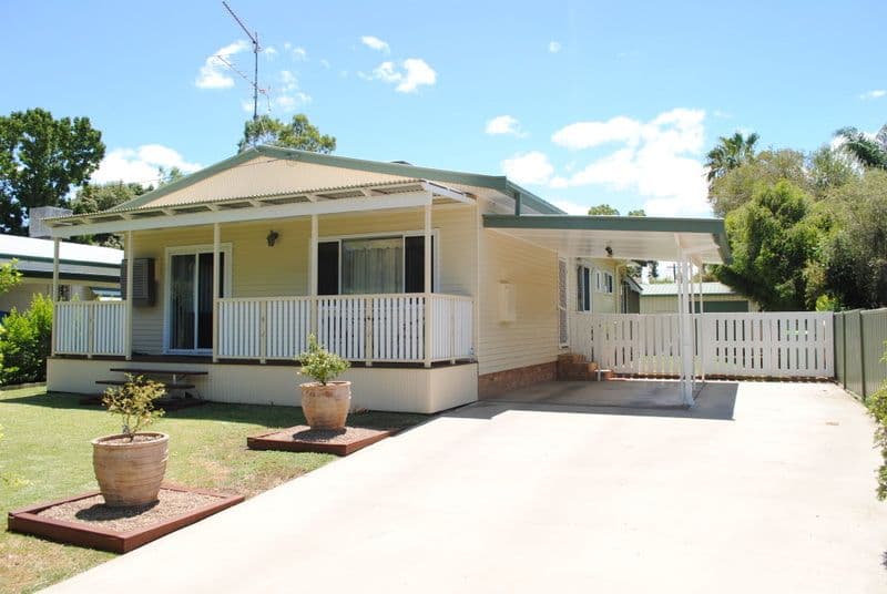 27 Drummond Street, Moree NSW 2400, Moree - Thumbnail 2