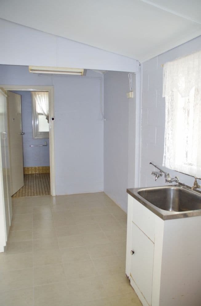 21 Seventeenth Street, Renmark SA 5341, Renmark - Thumbnail 8