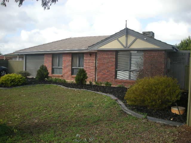 10 Mc Inerney Court, ANDREWS FARM SA 5114, Andrews Farm - Image 1