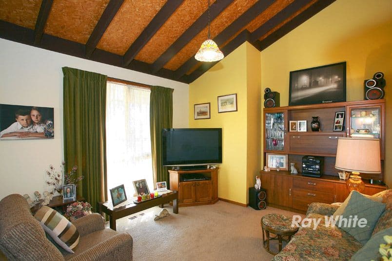 28 Monahans Road, CRANBOURNE VIC 3977, Cranbourne - Thumbnail 2