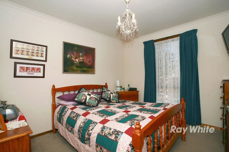 28 Monahans Road, CRANBOURNE VIC 3977, Cranbourne - Thumbnail 8