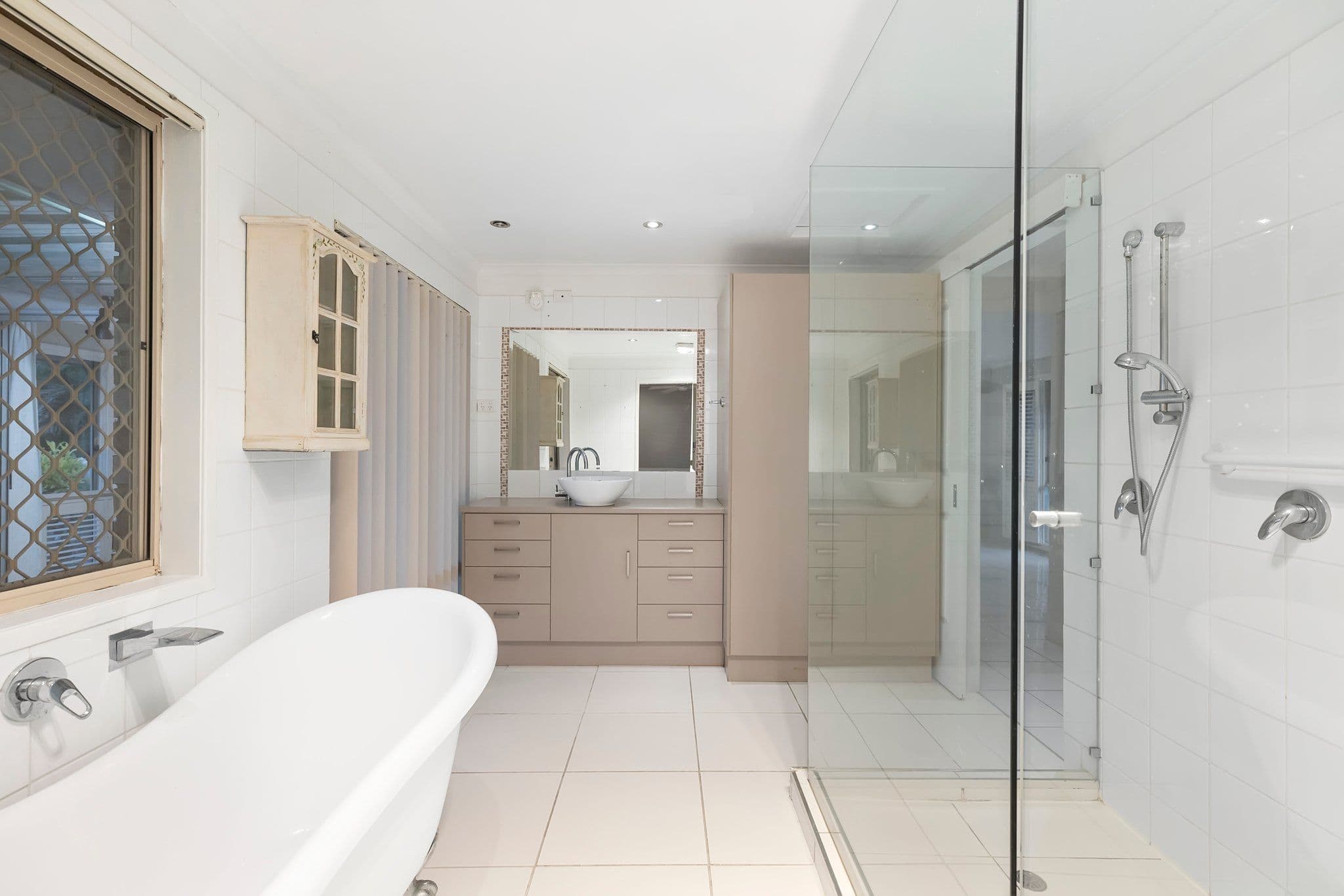 20 Bowers Road South, Everton Hills QLD 4053, Everton Hills - Thumbnail 7
