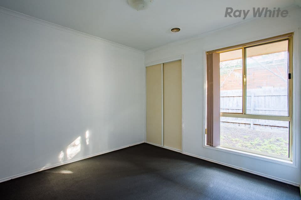 5 Mahlan Close, Hillside VIC 3037, Hillside - Thumbnail 5