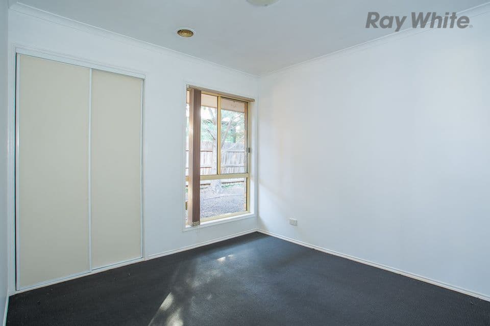 5 Mahlan Close, Hillside VIC 3037, Hillside - Thumbnail 7