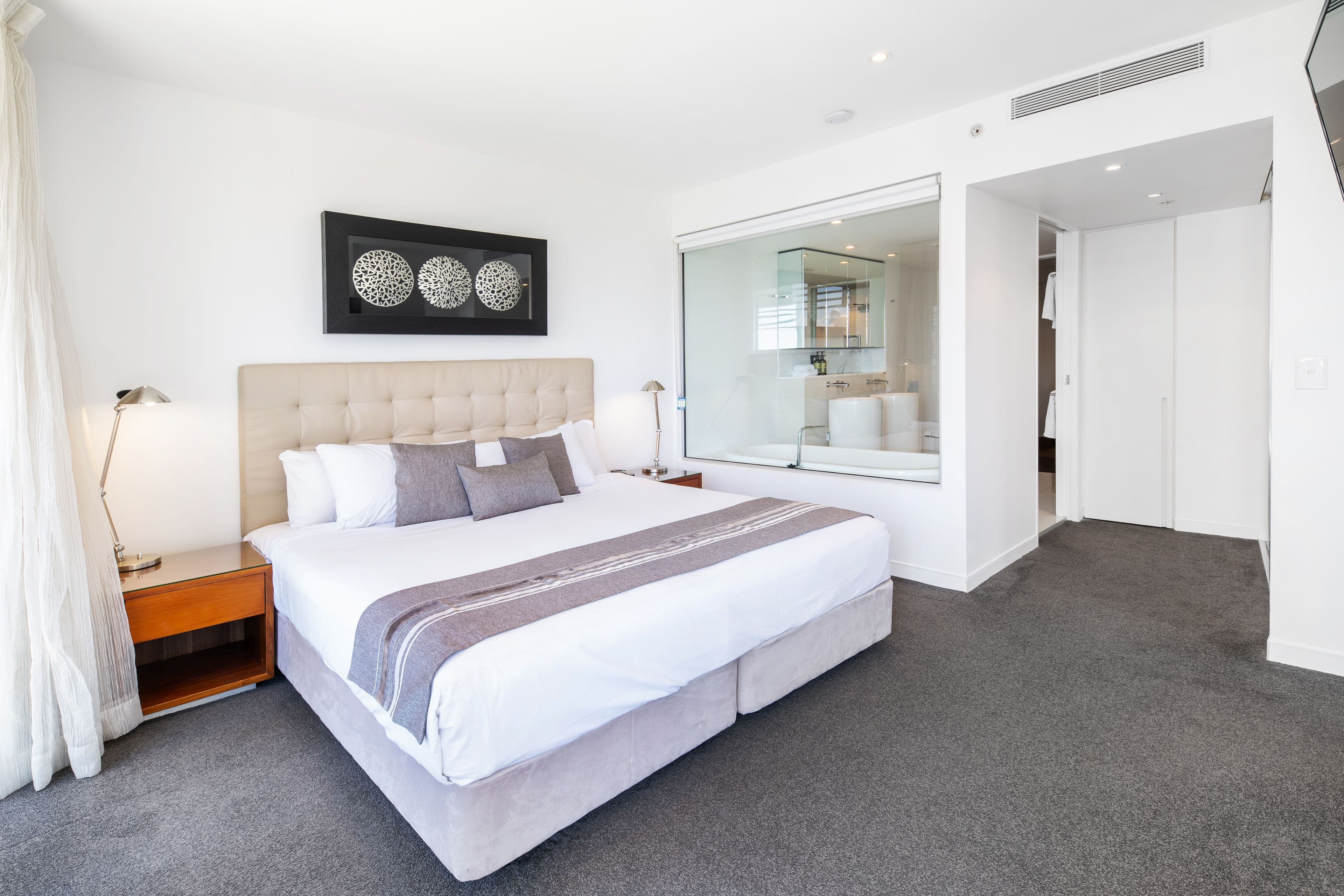 21 'Oracle' Elizabeth Avenue, Broadbeach QLD 4218, Broadbeach - Thumbnail 6