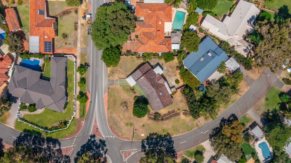 77 Kirkdale Avenue, Floreat, Floreat - Thumbnail 3