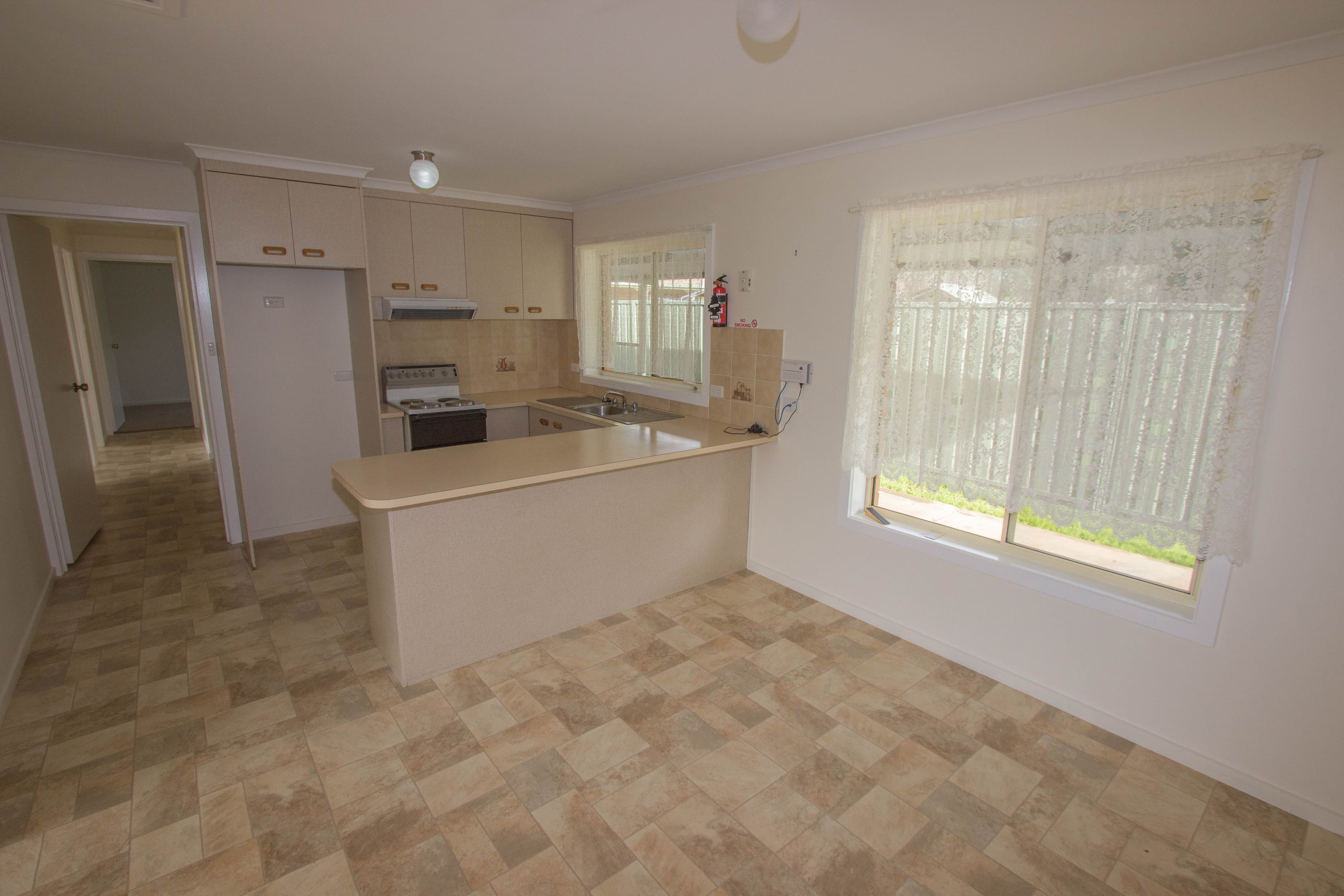 37 Sandpiper Street, Coleambally - Thumbnail 4
