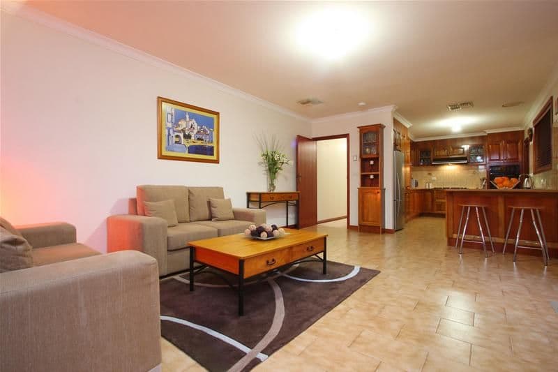 22 Stonnington Drive, WATSONIA NORTH VIC 3087, Watsonia North - Thumbnail 5