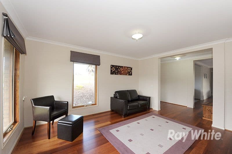 9 Fantail Way, BERWICK VIC 3806, Berwick - Thumbnail 5