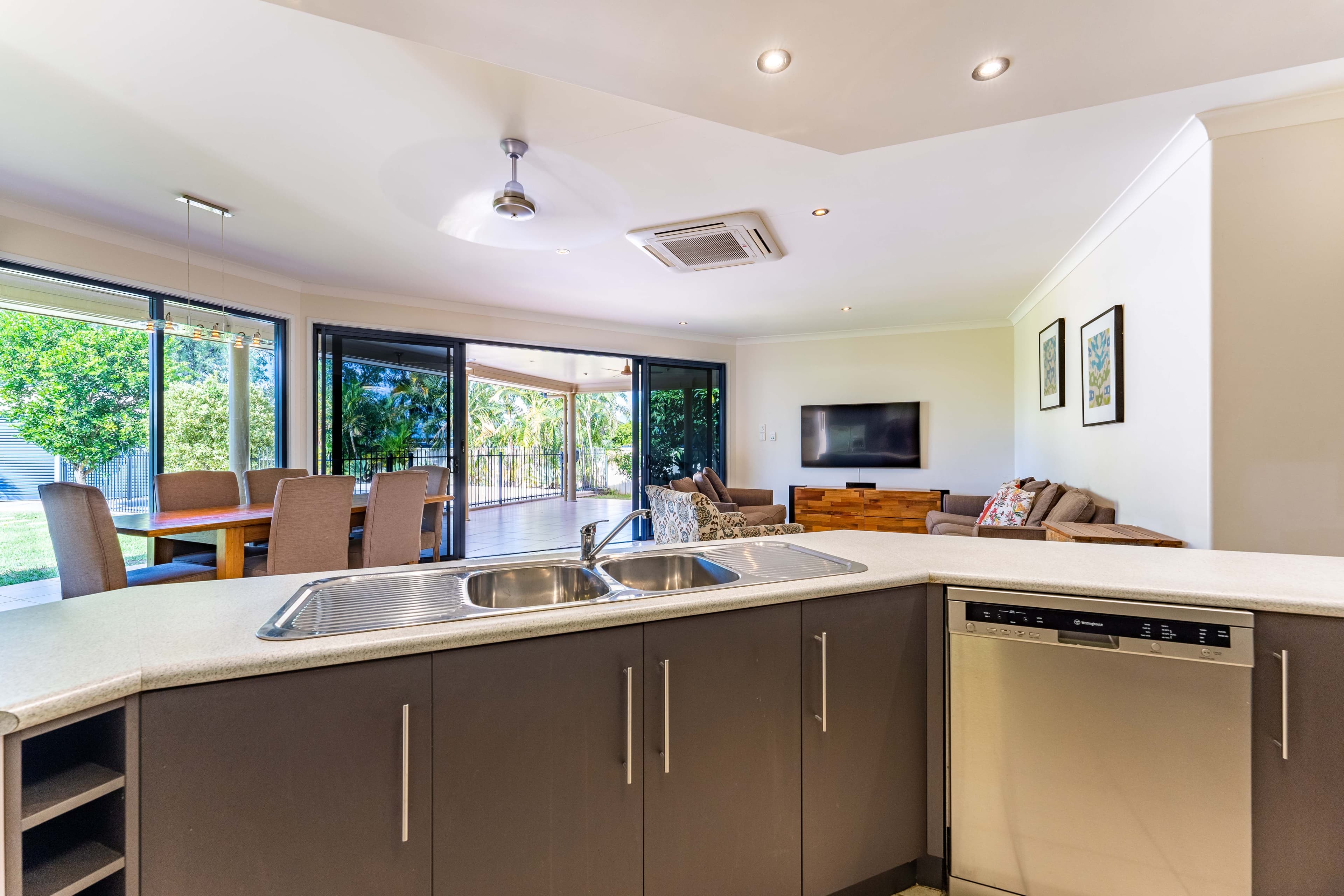 4 Stephanie Court, Emerald QLD 4720, Emerald - Thumbnail 6