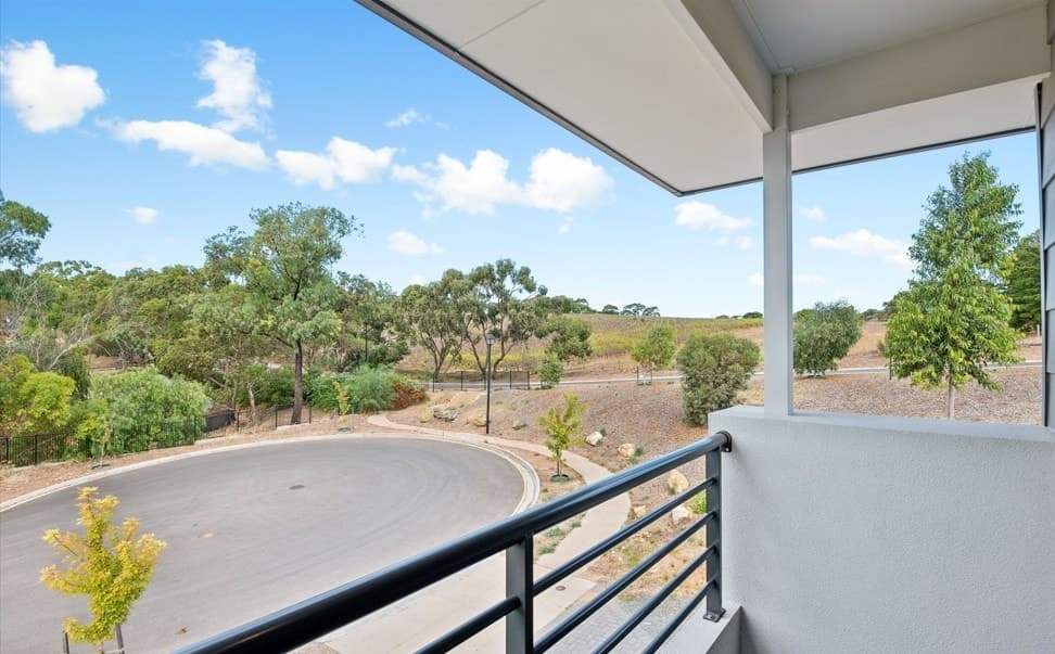 20 Kings Court, Onkaparinga Heights - Thumbnail 2