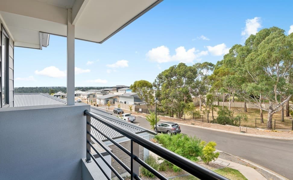 20 Kings Court, Onkaparinga Heights - Thumbnail 3