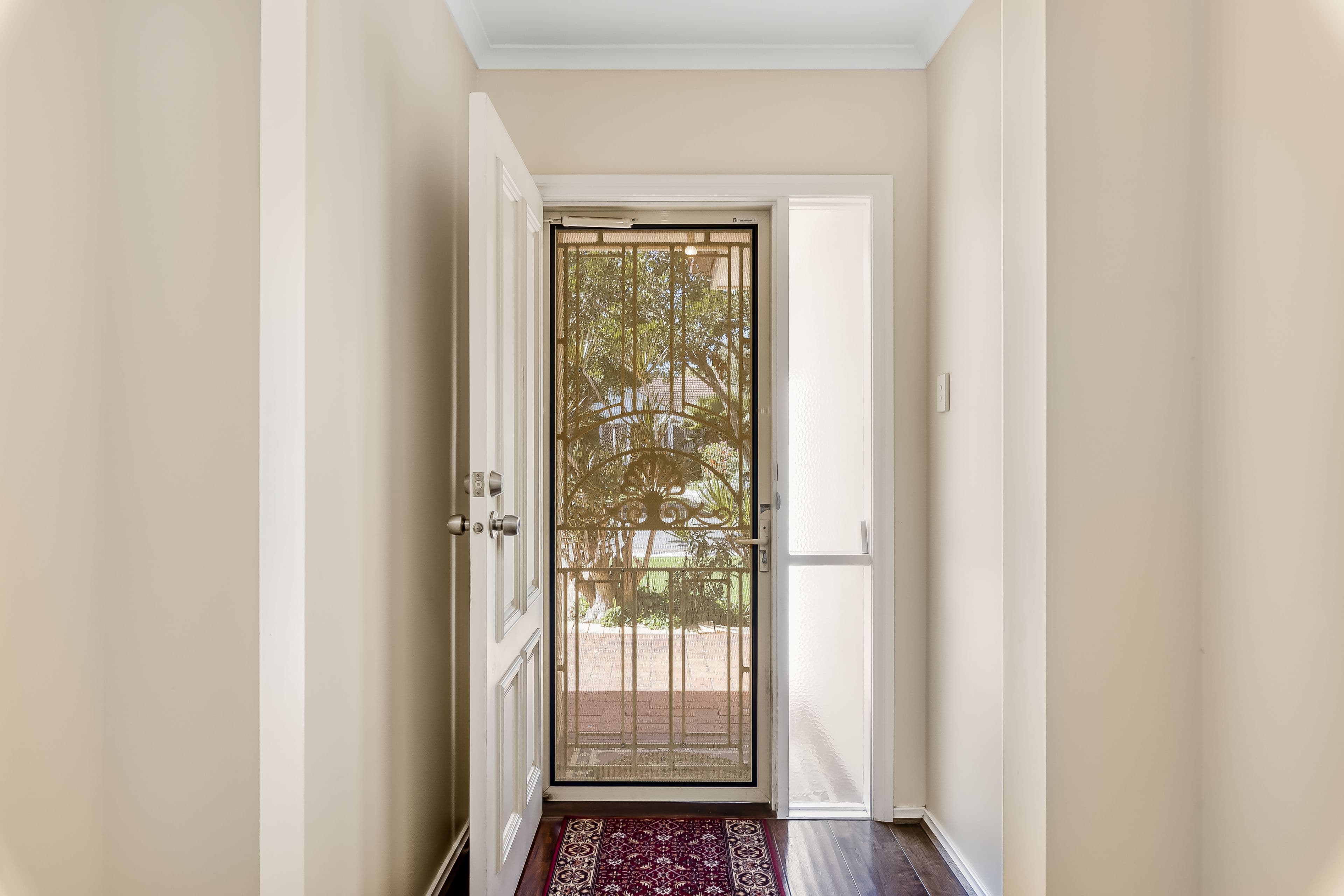 6 Larkdale Avenue, Marion SA 5043, Marion - Thumbnail 2