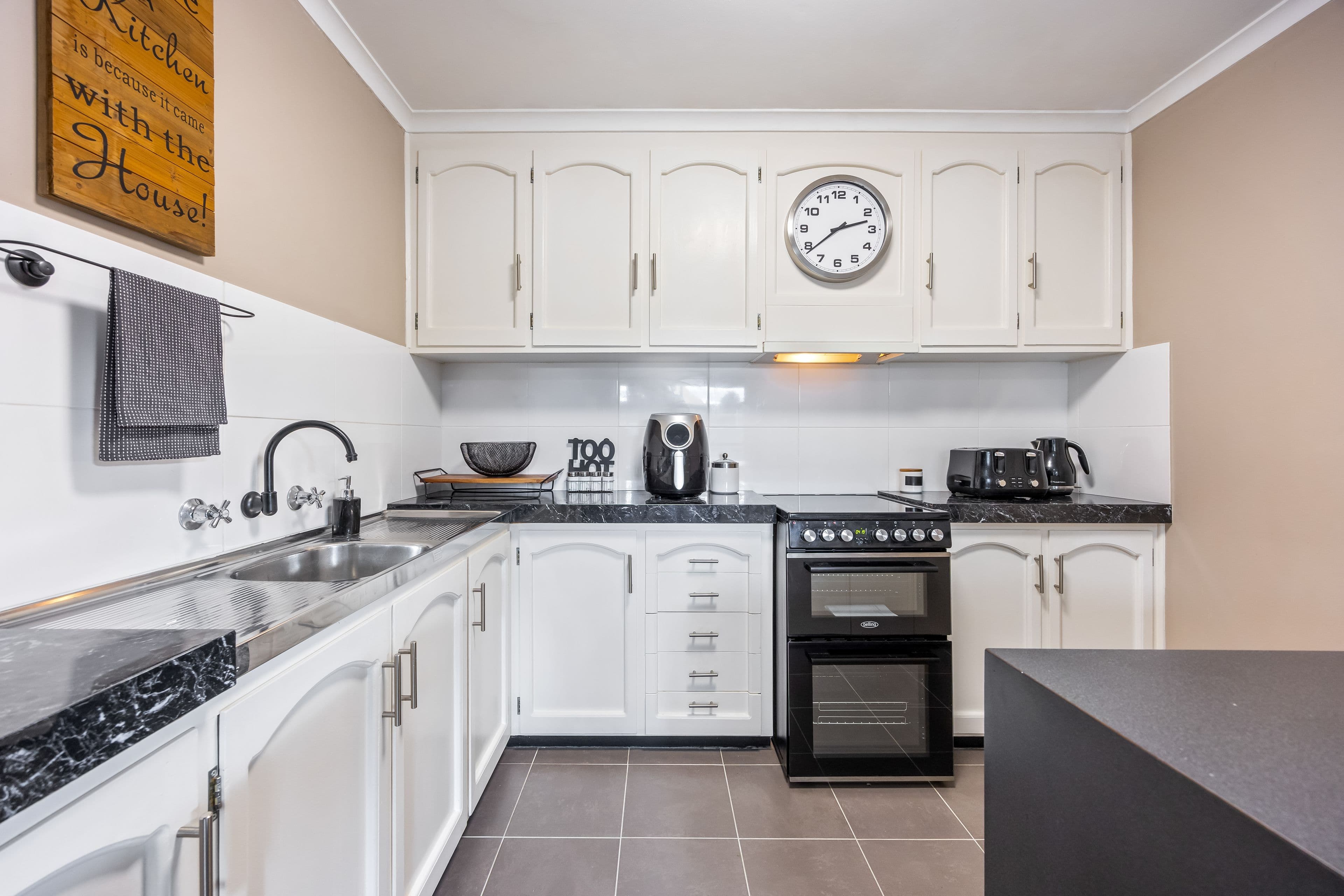 114 Mansfield Avenue, Mount Clear VIC 3350, Mount Clear - Thumbnail 7