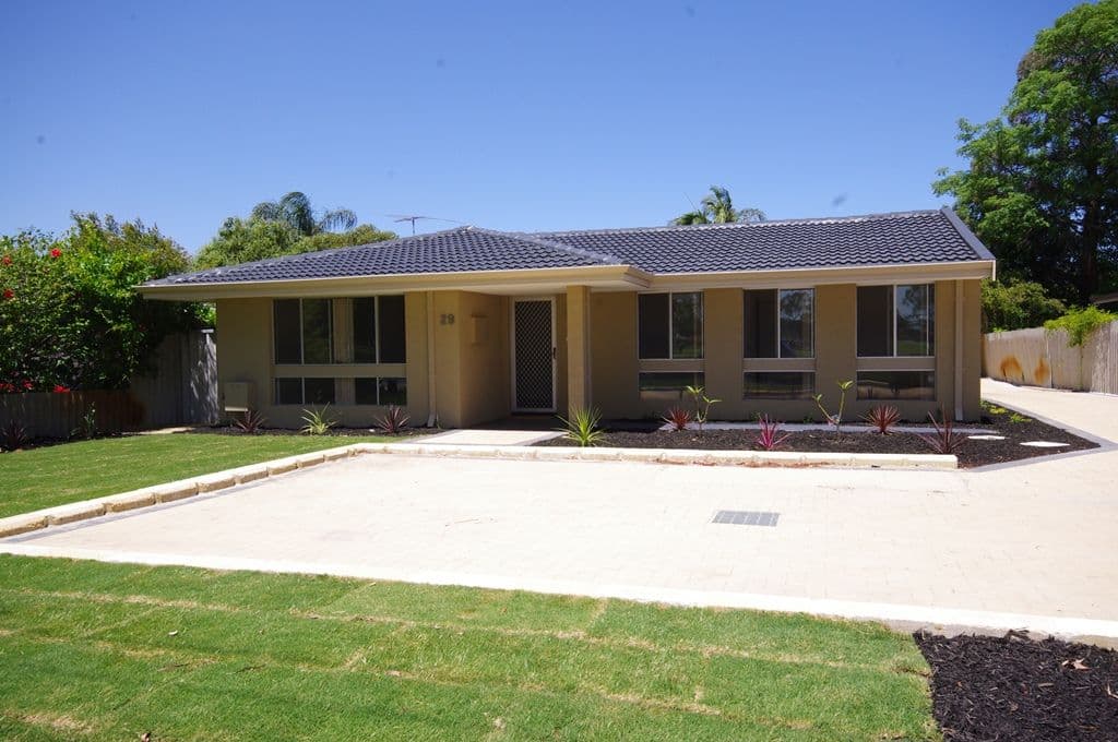 29 Alderhurst Crescent, BAYSWATER WA 6053, Bayswater - Thumbnail 2