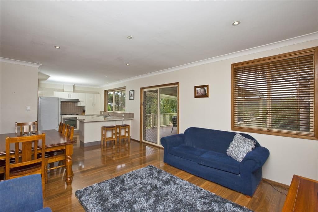 74 Dangerfield Drive, ELERMORE VALE NSW 2287, Elermore Vale - Thumbnail 4