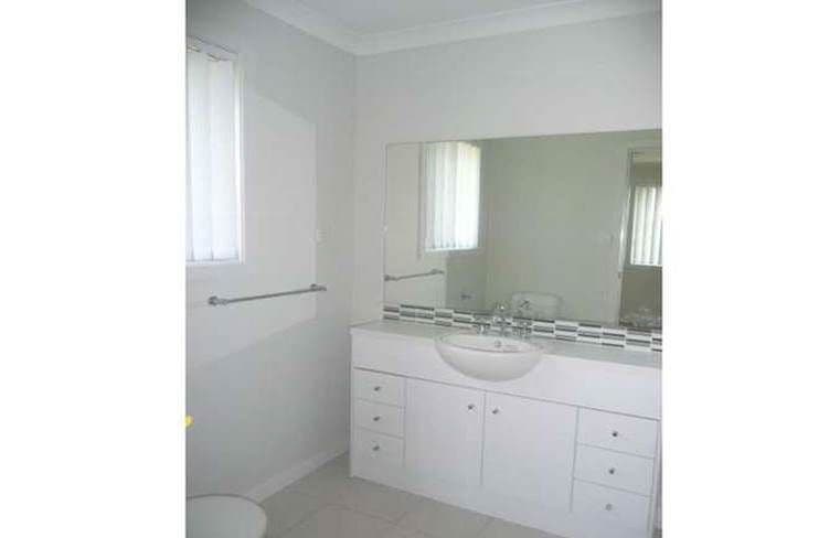 154 Alawoona Street, REDBANK PLAINS QLD 4301, Redbank Plains - Thumbnail 4