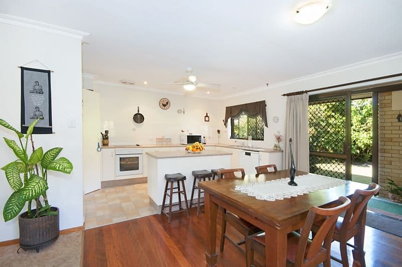 7 Armstrong Street, Suffolk Park NSW 2481, Suffolk Park - Thumbnail 2