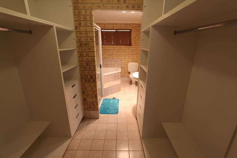 4 Hood Street, Charleville QLD 4470, Charleville - Thumbnail 8