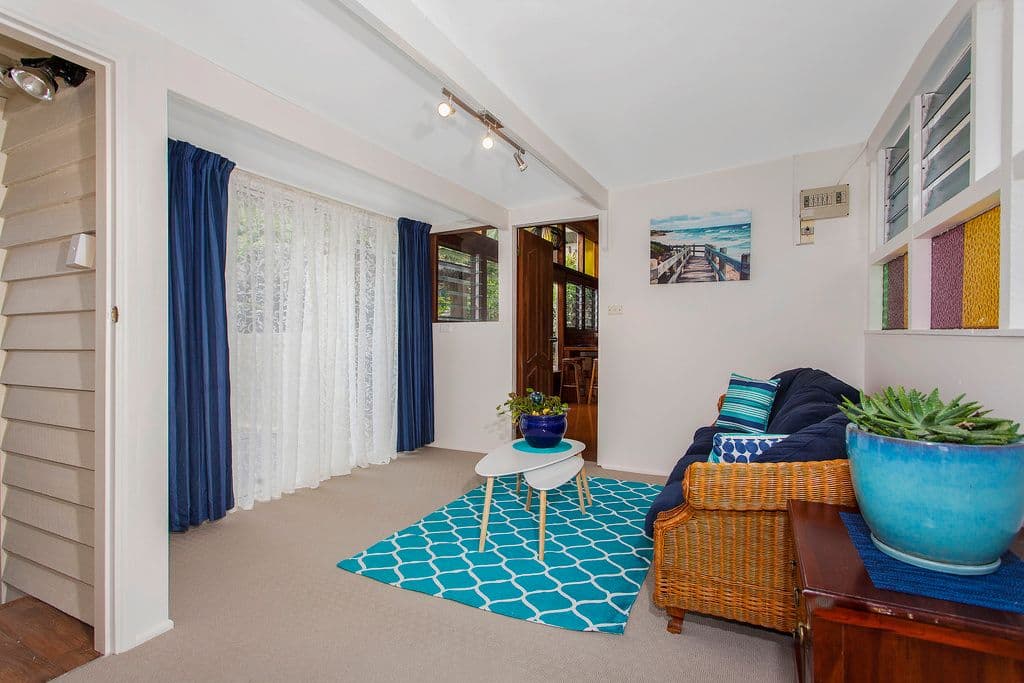 51 Lowanna Avenue, Forresters Beach - Thumbnail 6