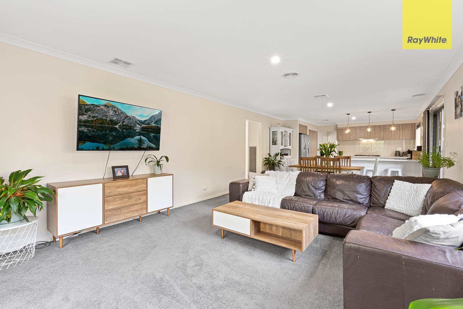 8 Light Close, Darley VIC 3340, Darley - Thumbnail 4