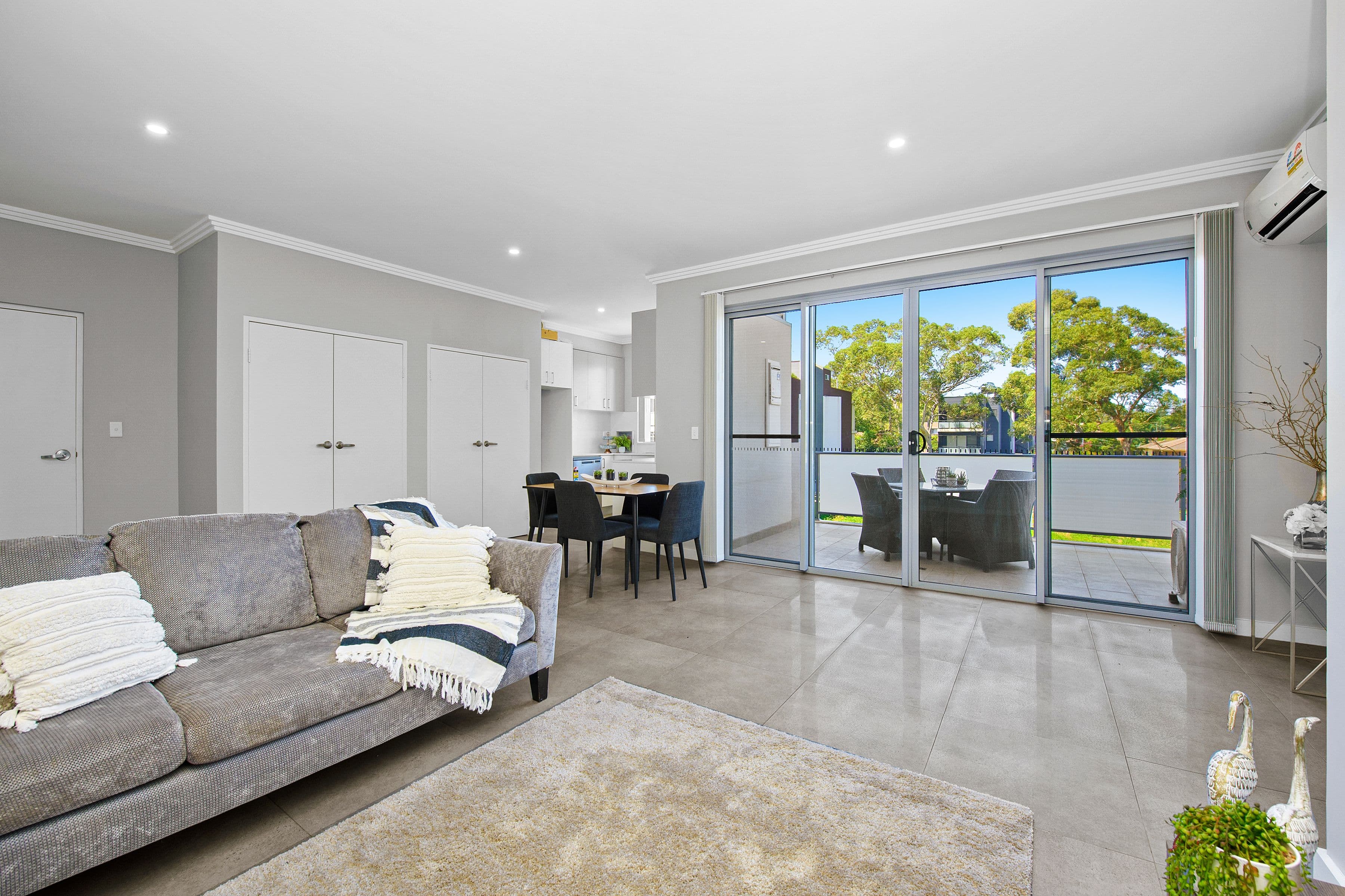 4-6 Burbang Crescent, Rydalmere NSW 2116, Rydalmere - Thumbnail 2