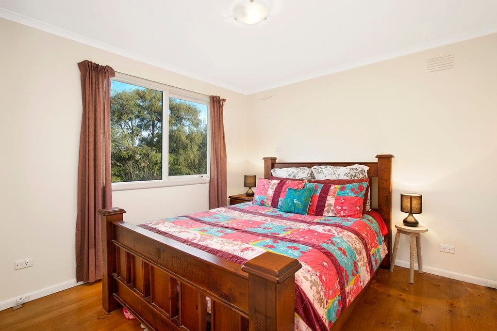70 Russell Crescent, Doncaster East VIC 3109, Doncaster East - Thumbnail 6