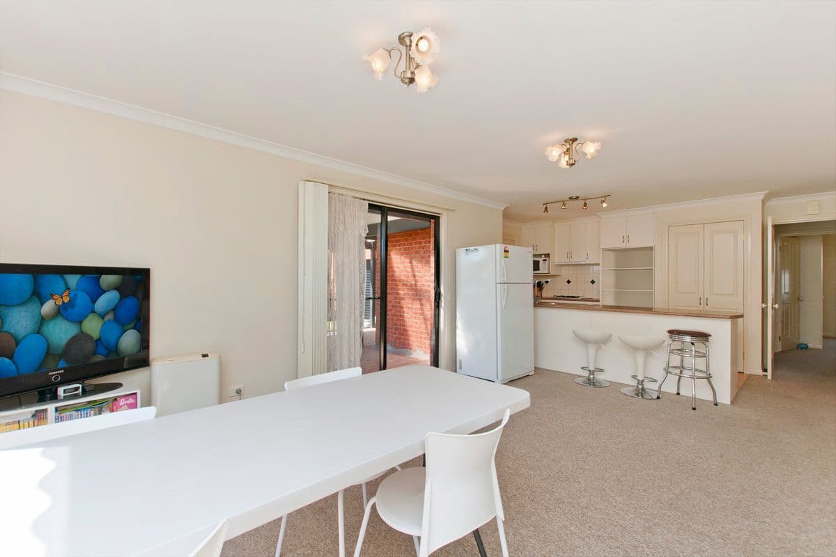 37 Gateway Road, Warrnambool VIC 3280, Warrnambool - Thumbnail 4