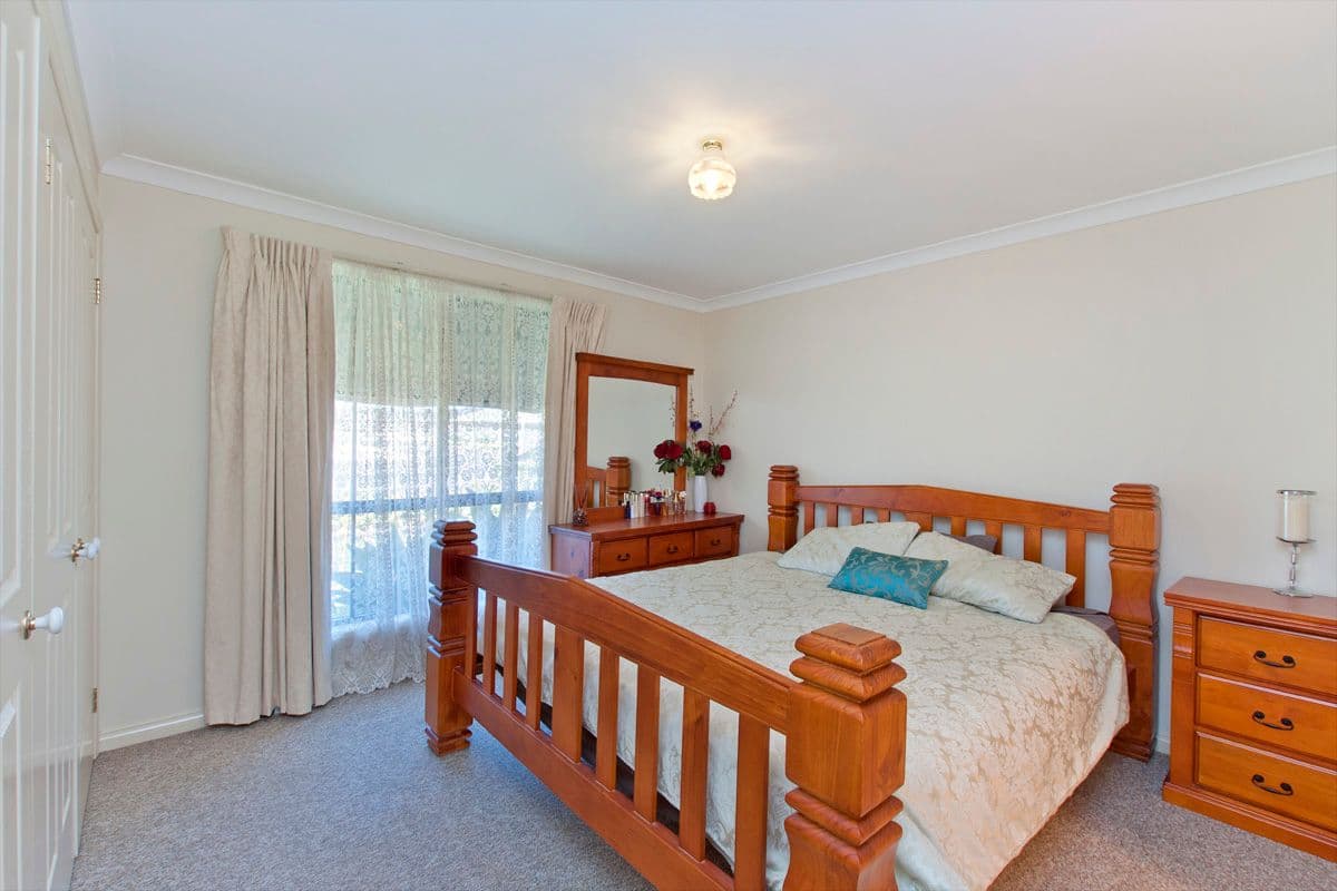37 Gateway Road, Warrnambool VIC 3280, Warrnambool - Thumbnail 6