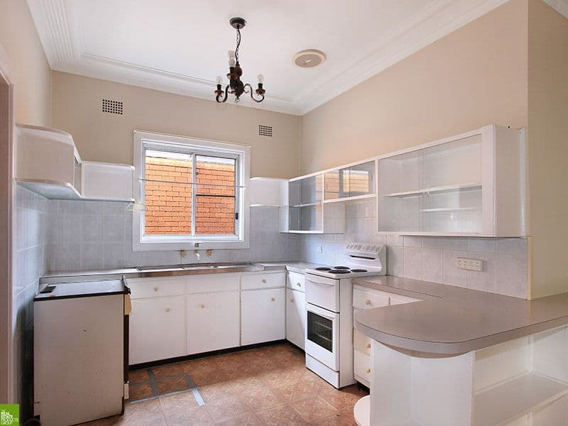 288 Flagstaff Road, Lake Heights NSW 2502, Lake Heights - Thumbnail 2