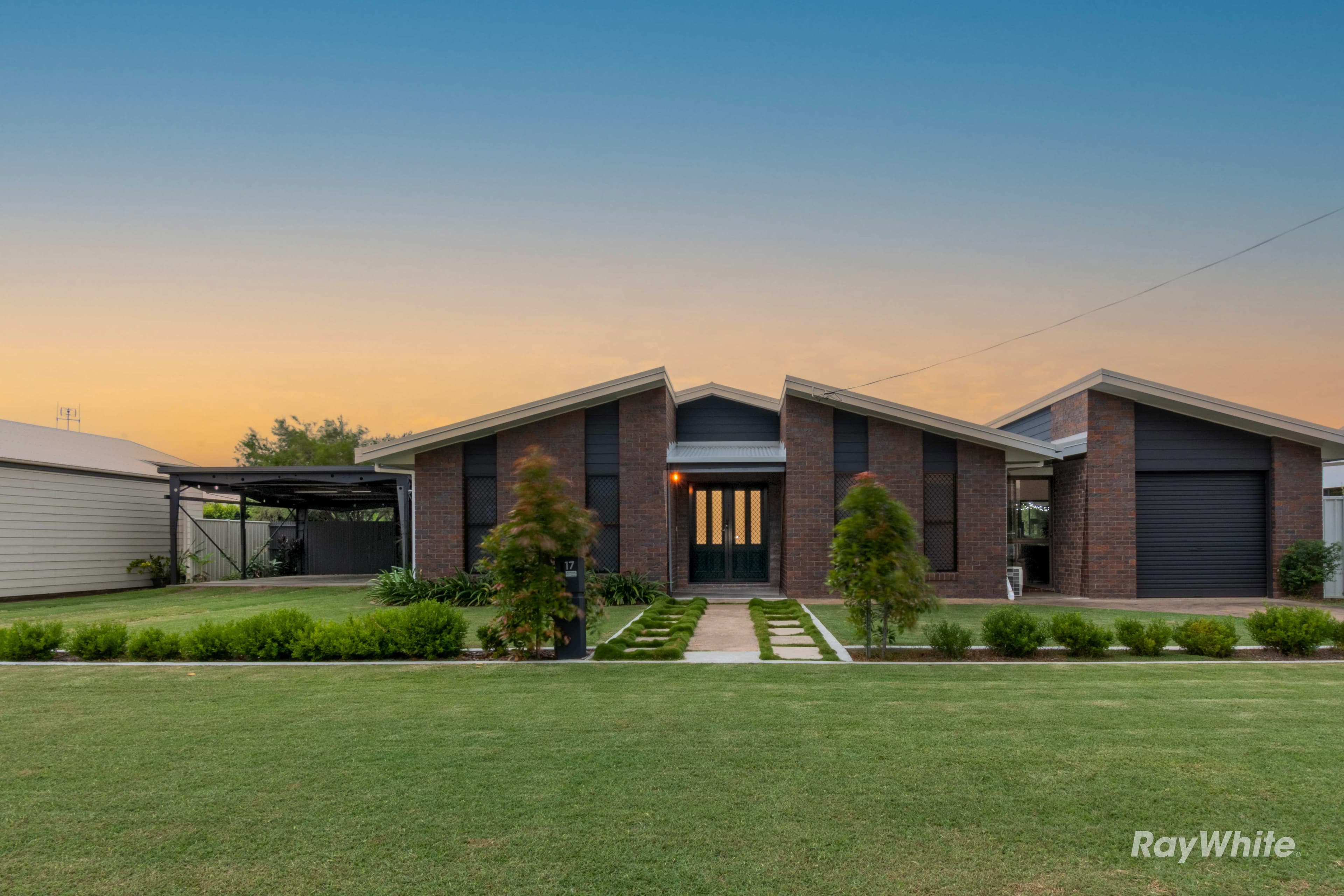 17 Jensen Street, Avenell Heights QLD 4670, Avenell Heights - Thumbnail 2