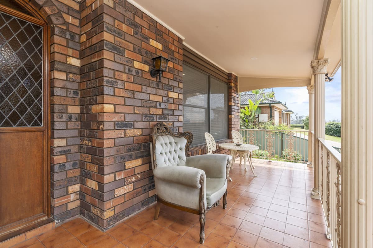 44 Myrtle Creek Avenue, TAHMOOR, Tahmoor - Thumbnail 2