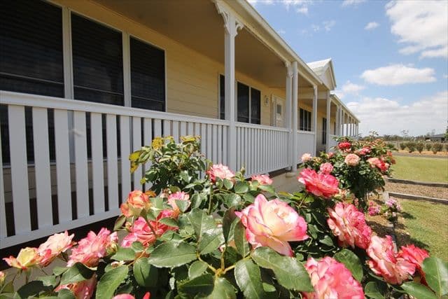 85 Southern Cross Drive, DALBY QLD 4405, Dalby - Thumbnail 3