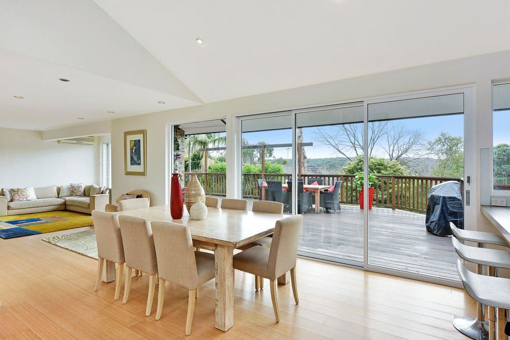 10 Silvertop Close, Westleigh - Thumbnail 3