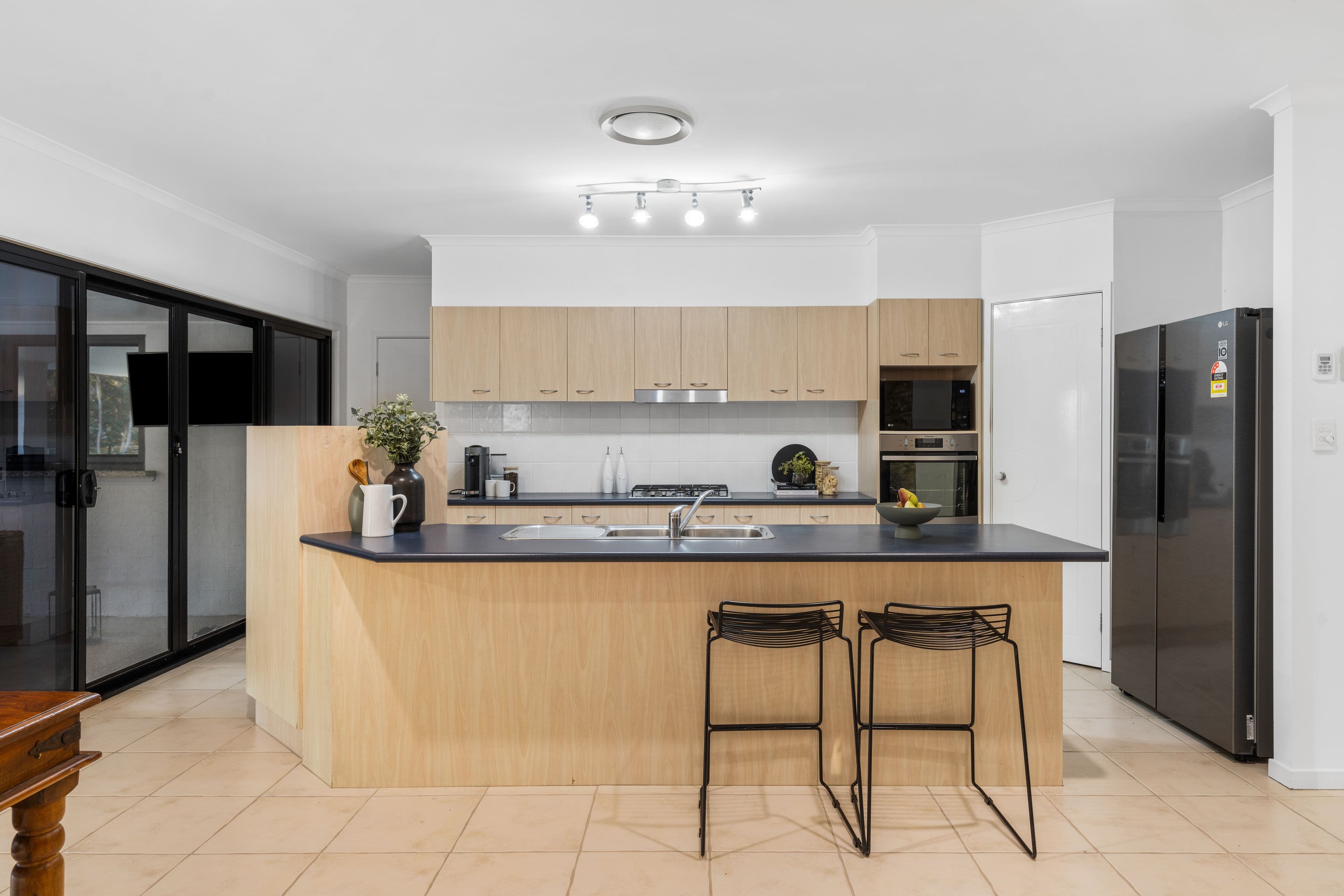 17 Bunya Lake Court, Bunya QLD 4055, Bunya - Thumbnail 4