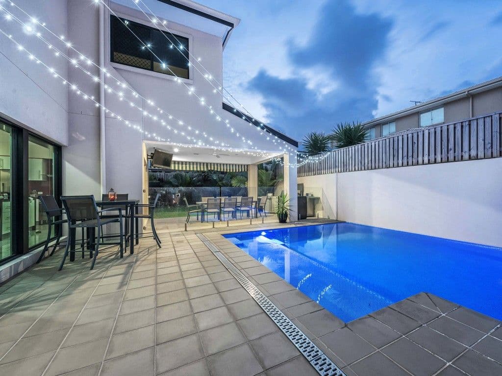 12 Silverbirch Place, Bridgeman Downs QLD 4035, Bridgeman Downs - Thumbnail 2