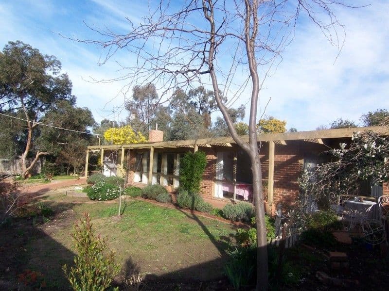 64 Race Street, FLORA HILL VIC 3550, Flora Hill - Image 1